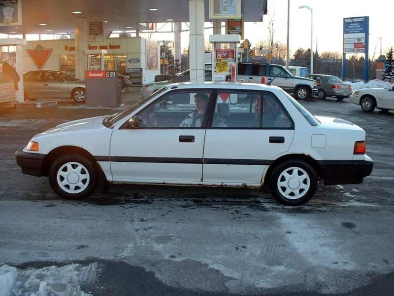 Toms 1991 4 doorr civic project 015.jpg